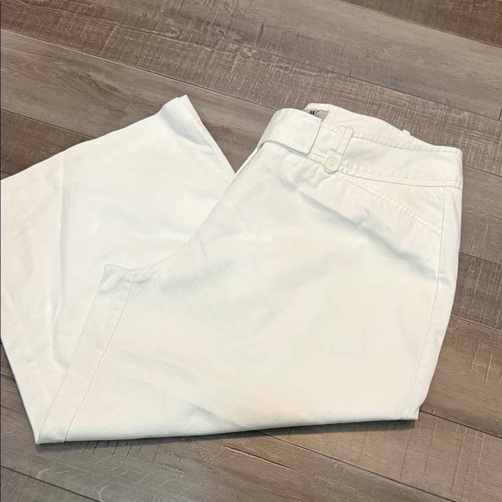 Worthington White Women's Capris - Classic Straight